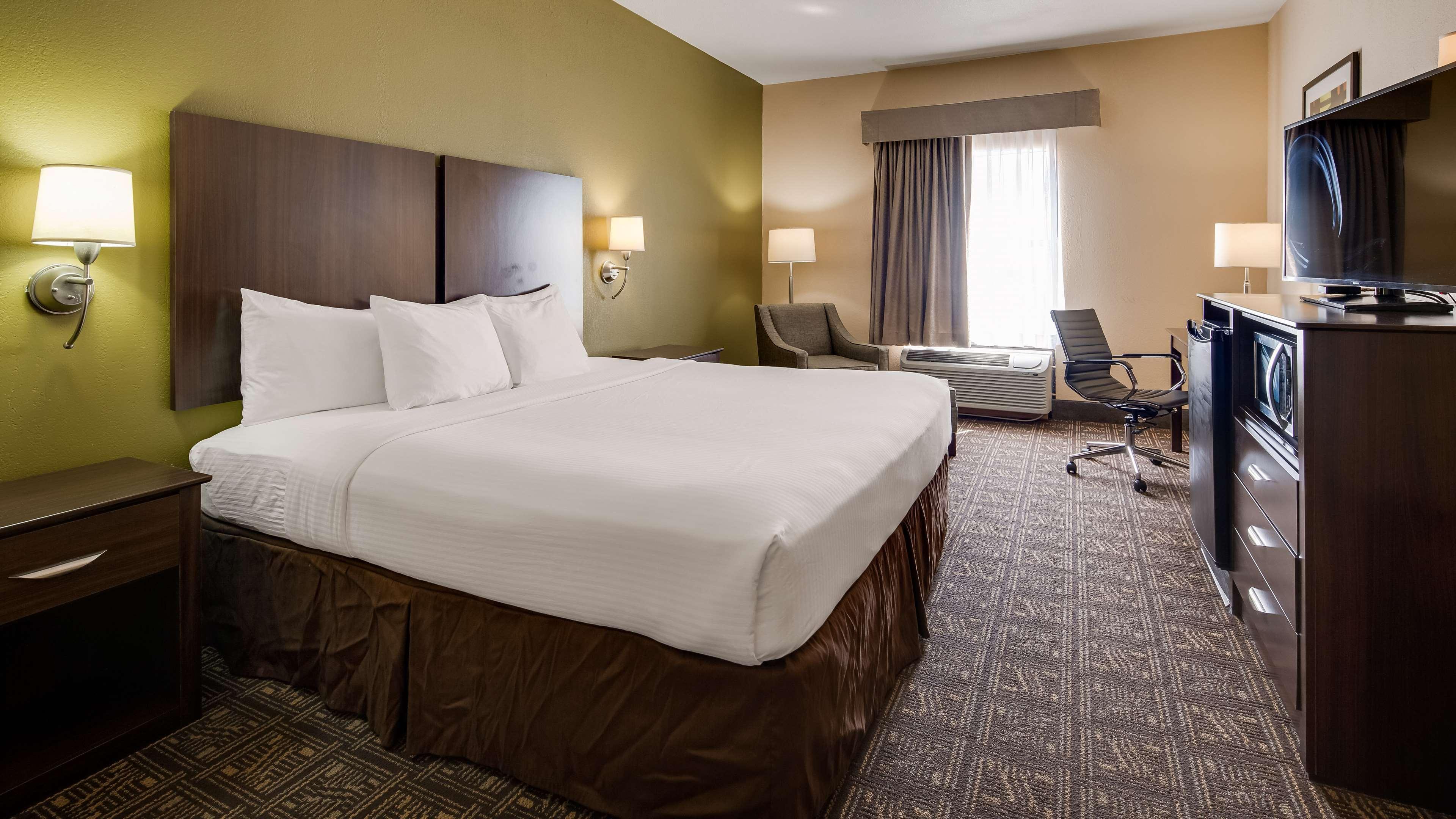 Best Western Rayne Inn Ngoại thất bức ảnh