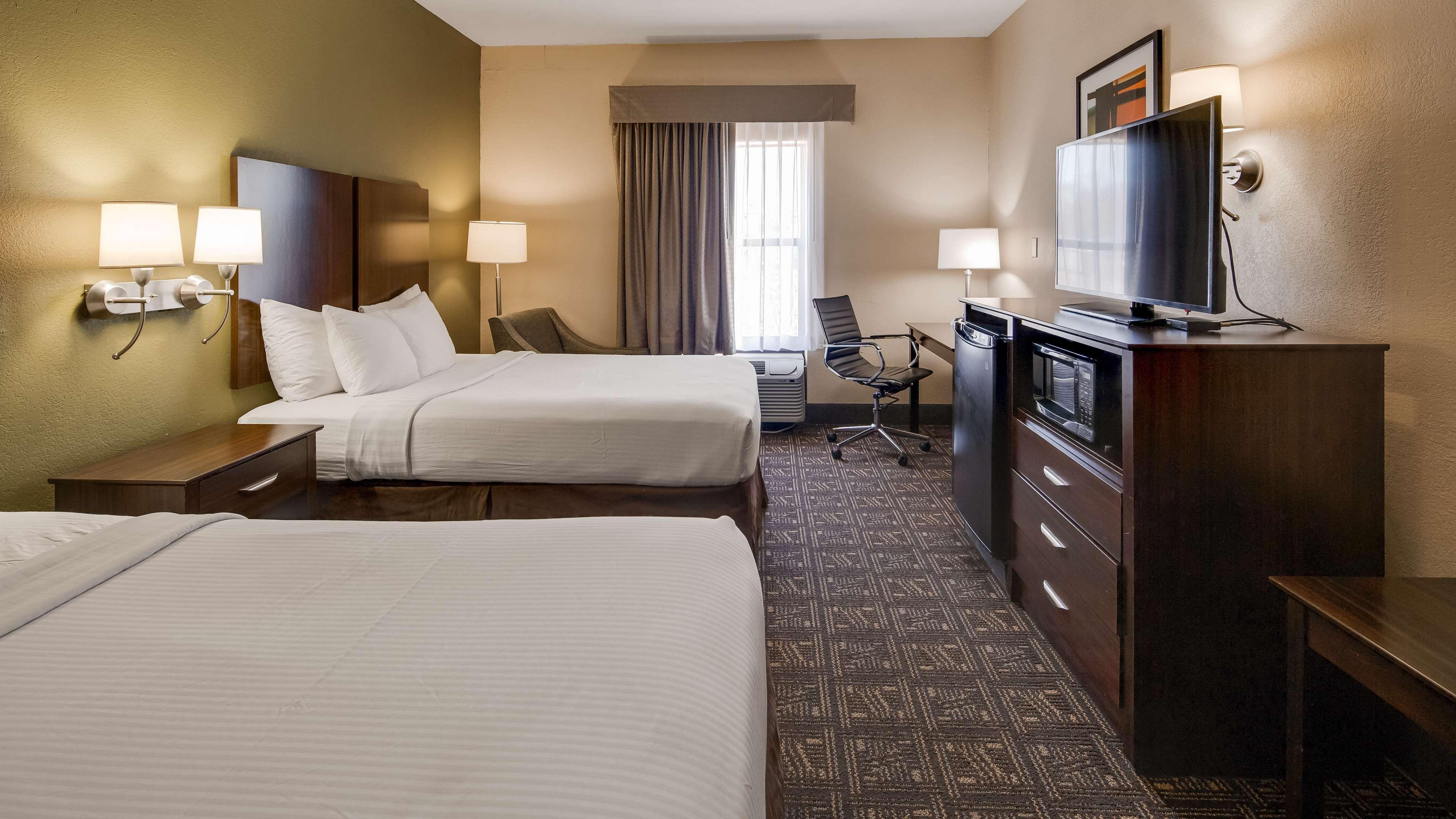 Best Western Rayne Inn Ngoại thất bức ảnh